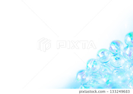 玻璃球和閃亮的背景材料 133249683