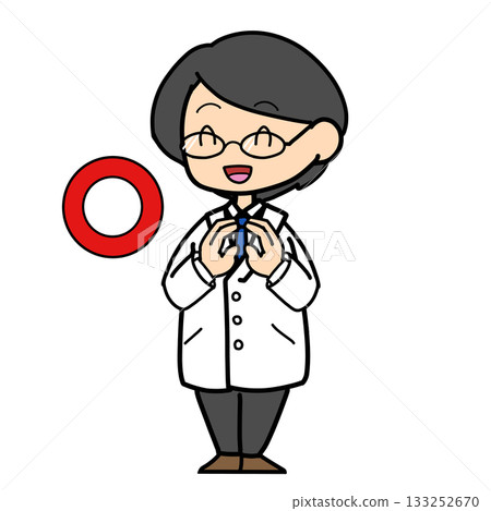 一個身穿白大褂的男人用雙手比劃著圓圈 133252670
