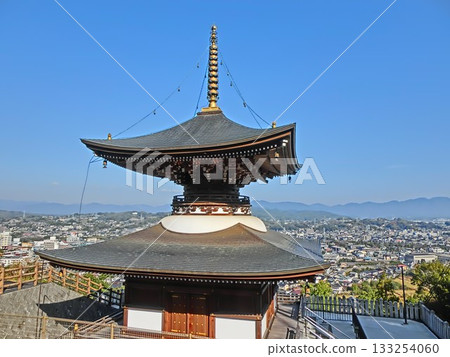 Tendai sect "Choho-ji Temple" in Tsuyama City, Okayama Prefecture: Tahoto Pagoda 133254060