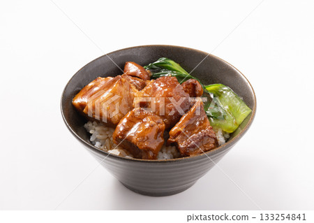 煮沸的豬肚碗 133254841