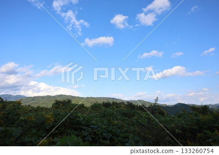山上的藍天 山上的藍天 133260754