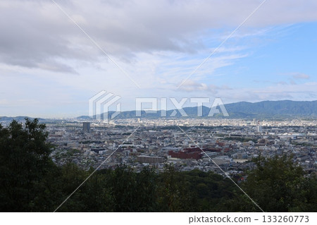雲、藍天和風景 雲、藍天和風景 133260773