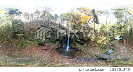 Kozo Fudo Falls in late autumn - aerial VR photography Kozo Fudo Falls in late autumn - aerial VR photography 133261249