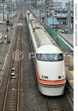 Railway: Tobu Isesaki Line, Limited Express Kegon No. 25, 100 series 133261433
