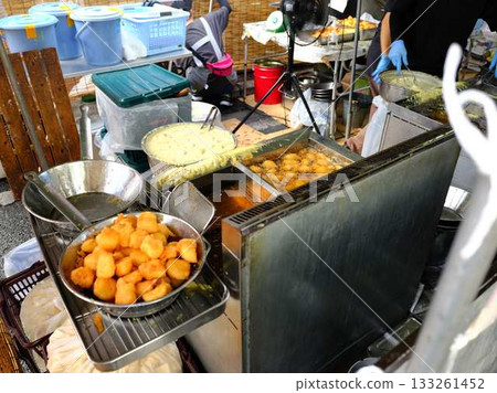 Potato tempura sold at the Sunday market in Kochi Prefecture 133261452