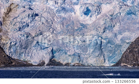 Tinayreglacier, Arctic 133266556