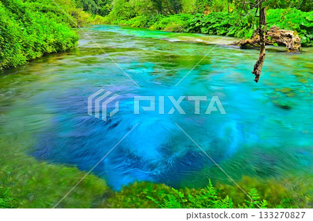 Syri i Kalter or Blue Eye, a natural spring 133270827