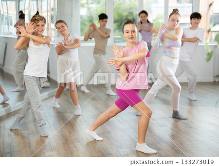Group of children dancing jazz funk 133273019
