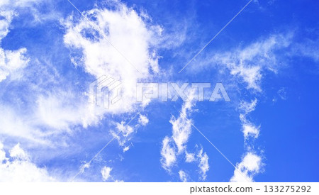 藍色的天空和雲圖像 藍色的天空和雲圖像 133275292