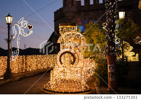 illumination 133275301