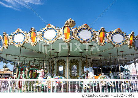 Merry go land 133275442
