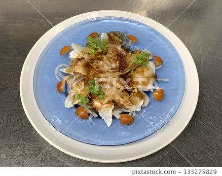 日式紅鯛魚片 133275829