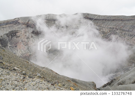 Aso Nakadake crater 133276748