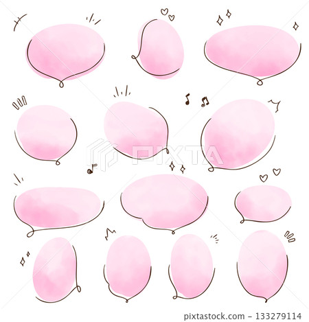 Cute watercolor speech bubbles, hand-drawn Cute watercolor speech bubbles, hand-drawn 133279114