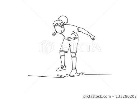 Single continuous line drawing young man soccer freestyle athlete expertly balancing ball on back of his neck while bouncing slightly. Precise control. One line draw graphic design vector illustration 133280202