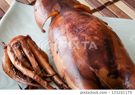 A bean paste 133281179