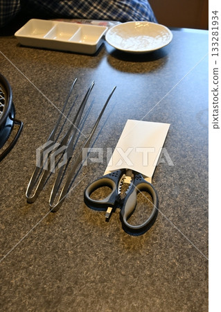 Tongs and meat scissors Tongs and meat scissors 133281934