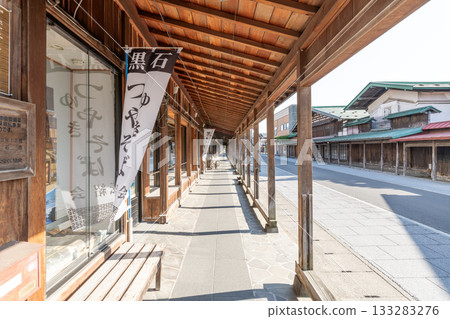 青森縣黑石市古美世大街及其街景 133283276