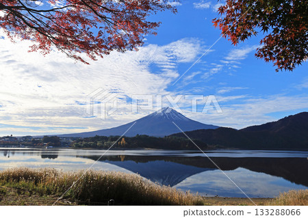 Fuji and autumn leaves Fuji and autumn leaves 133288066