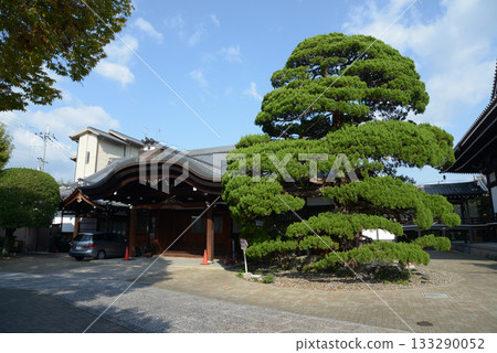 Yusei-ji Temple, Priest's Quarters, Shichihonmatsu Nishiiri, Ichijo-dori, Kamigyo-ku, Kyoto City Yusei-ji Temple, Priest's Quarters, Shichihonmatsu Nishiiri, Ichijo-dori, Kamigyo-ku, Kyoto City 133290052