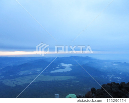 攀登富士山 攀登富士山 133290354