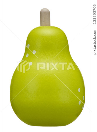 木製梨子/綠色水果玩具/木製物品（白色背景） 133293706