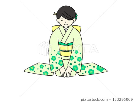 身著黃綠色和服，端坐 133295069