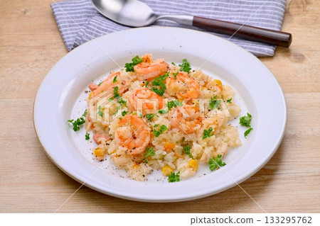 Shrimp pilaf, shrimp pilaf, Western-style rice, Western food. Shrimp pilaf, shrimp pilaf, Western-style rice, Western food. 133295762