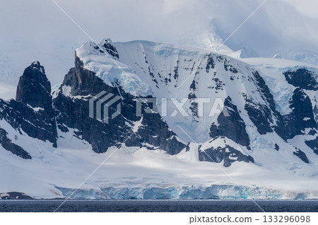 Antarctic landscape near Anvers Island 133296098