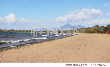 豬苗代湖在季節的微風中泛起漣漪 豬苗代湖在季節的微風中泛起漣漪 133298970