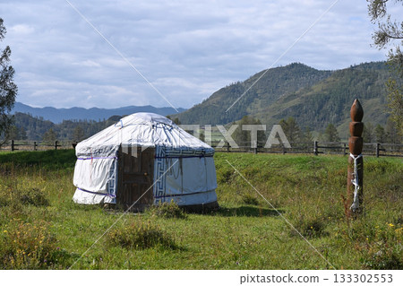 A traditional dwelling of the nomadic people of Asia 133302553