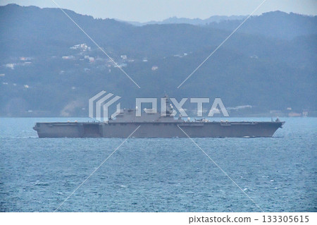 Uraga Channel, Japan Maritime Self-Defense Force, Kaga, DDH-184 Uraga Channel, Japan Maritime Self-Defense Force, Kaga, DDH-184 133305615