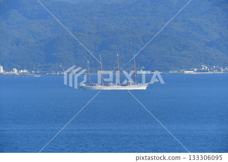 Uraga Channel, Maritime Educational Institute, Nippon Maru sailing ship Uraga Channel, Maritime Educational Institute, Nippon Maru sailing ship 133306095