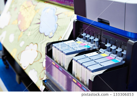 Wide format printer for on fabric and paper 133306853