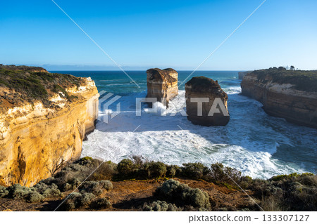 Tom and Eva Lookout at the Twelve Apostles, Great Ocean Road, Australia Tom and Eva Lookout at the Twelve Apostles, Great Ocean Road, Australia 133307127