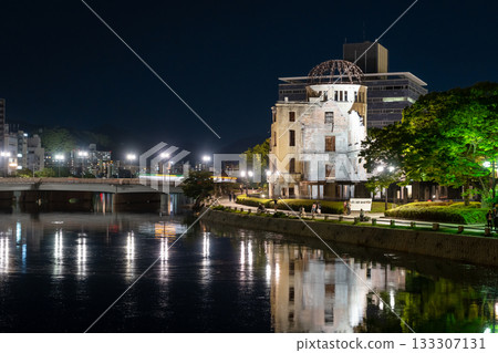 Genbaku Dome illuminated at night in Hiroshima Peace Memorial Park, Japan 133307131