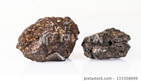 Chondrite Meteorite L Type isolated, piece of rock formed in outer space in the early stages of Solar System as asteroids. This meteorite comes from a meteorite fall impacting Earth Chondrite Meteorite L Type isolated, piece of rock formed in outer space in the early stages of Solar System as asteroids. This meteorite comes from a meteorite fall impacting Earth 133308699