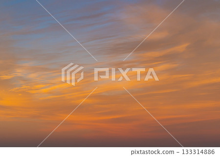 Orange-colored clouds Sunset cirrus clouds b-2-1 Warm colors 133314886