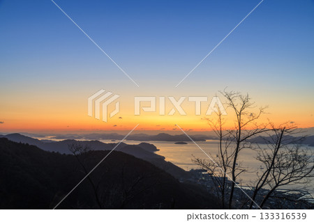 Setouchi sunrise and blue sky Setouchi sunrise and blue sky 133316539