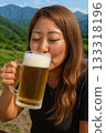 啤酒女郎 133318196