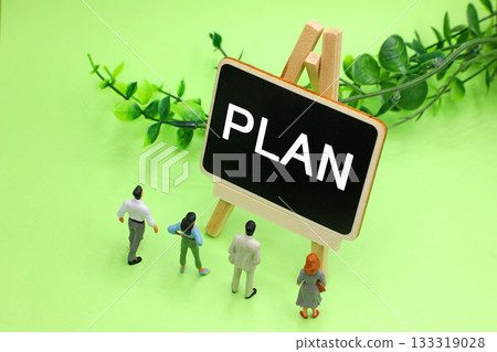 PLAN character material 133319028