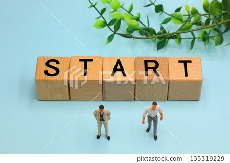 標有“開始”字樣的方塊 133319229