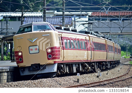 Chuo Line Uenohara JR East 183 series M51 formation (Toyota) Rapid service Chuo Line Uenohara JR East 183 series M51 formation (Toyota) Rapid service 133319854