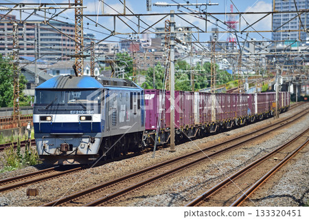 Tokaido Line Sagami Freight JR Freight EF210-168 (Suita) Tokaido Line Sagami Freight JR Freight EF210-168 (Suita) 133320451
