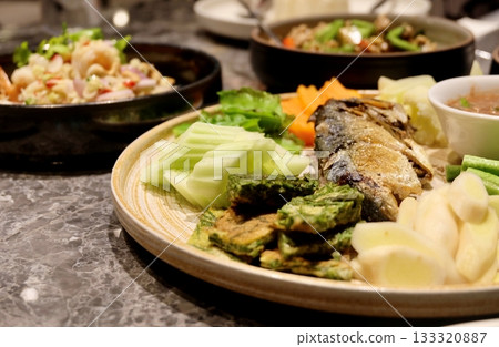 Thailand's Popular Shrimp Paste Dip, Fish, and Vegetables 133320887