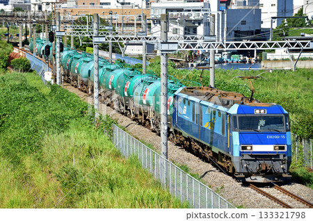 東海道本線 東高島櫻木町 JR貨運EH200-15(高崎)+瀧1000-280 東海道本線 東高島櫻木町 JR貨運EH200-15(高崎)+瀧1000-280 133321798