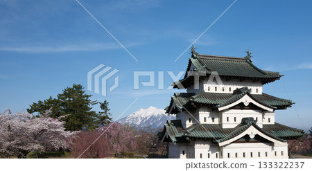Hirosaki Castle, Cherry Blossoms, and Mount Iwaki Spring 2025 133322237