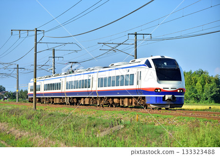 Shinetsu Main Line, Mitsuke-Obiori, JR East, E653 series 1100 series, H-201 train (Niigata), Shirayuki Shinetsu Main Line, Mitsuke-Obiori, JR East, E653 series 1100 series, H-201 train (Niigata), Shirayuki 133323488