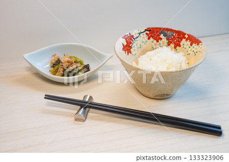 Freshly cooked rice and small side dishes Freshly cooked rice and small side dishes 133323906