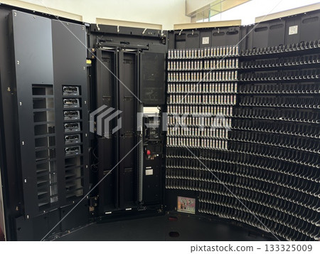 main frame 133325009